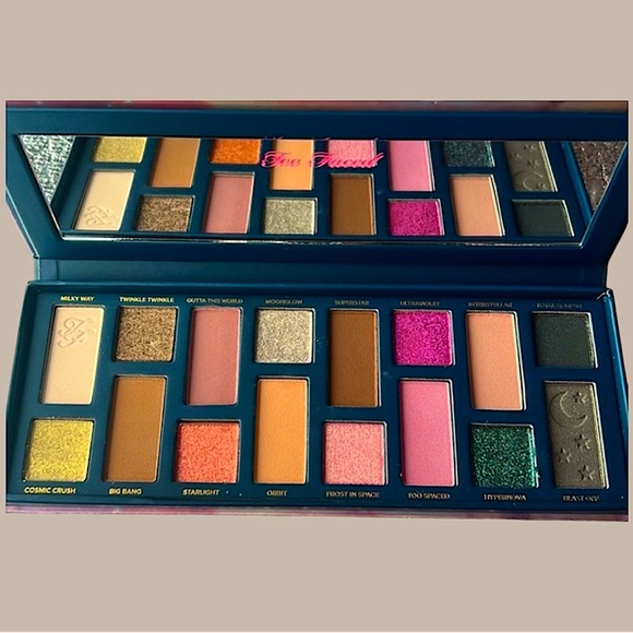 Too Faced 💫 Cosmic Crush 16-Pan Palette 🪐 New High-Pigment Blendable Shades - Picture 2 of 15